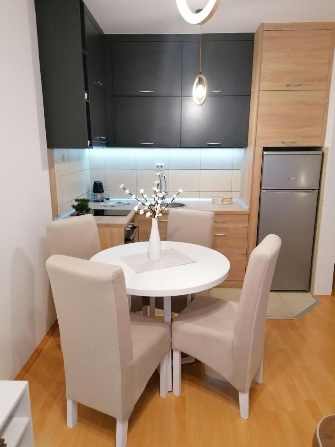 Emili Apartman Jagodina Exterior photo